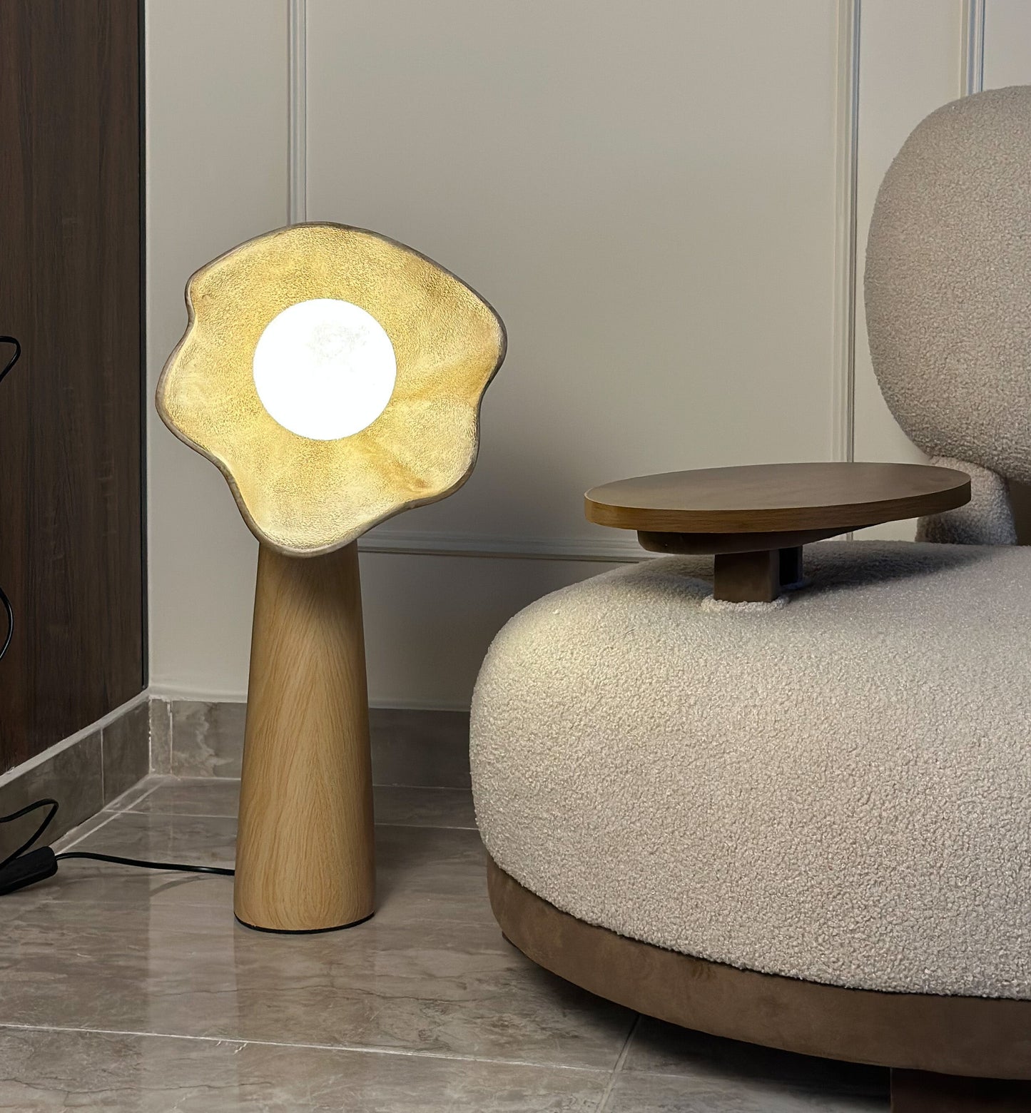 Fiorella table lamp