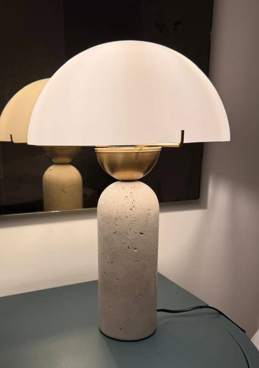Peono Alab table lamp